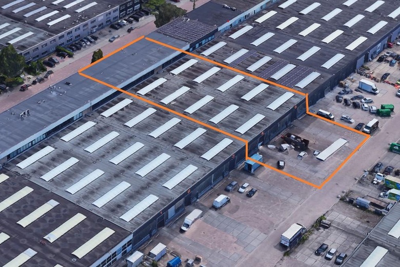 BedrijfsruimteaanPampuslaan 81<br/> inWeesp