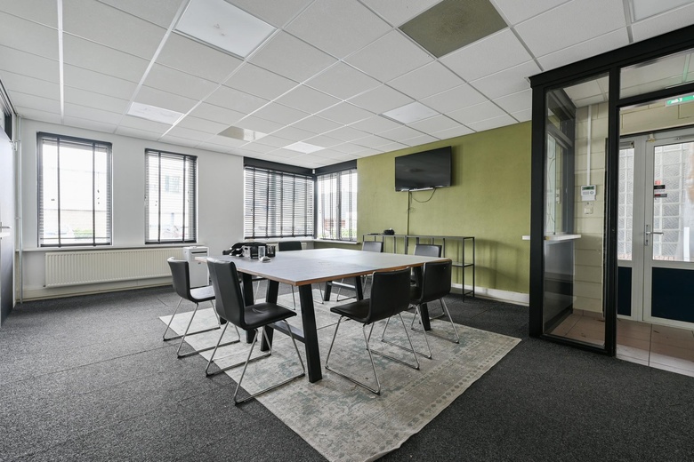 BedrijfsruimteaanVoltastraat 24<br/> inBarneveld BedrijfsruimteaanVoltastraat 24<br/> inBarneveld
