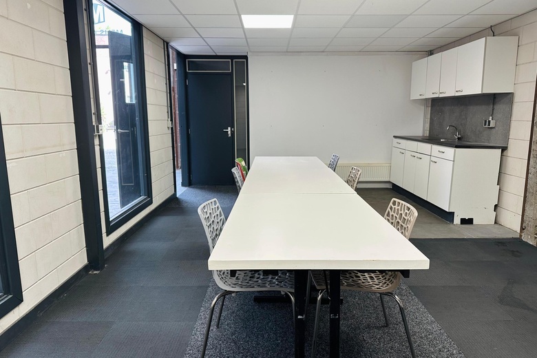 BedrijfsruimteaanLovensekanaaldijk 47 06<br/> inTilburg