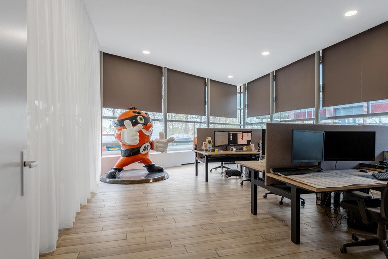 BedrijfsruimteaanKiotoweg 157<br/> inRotterdam