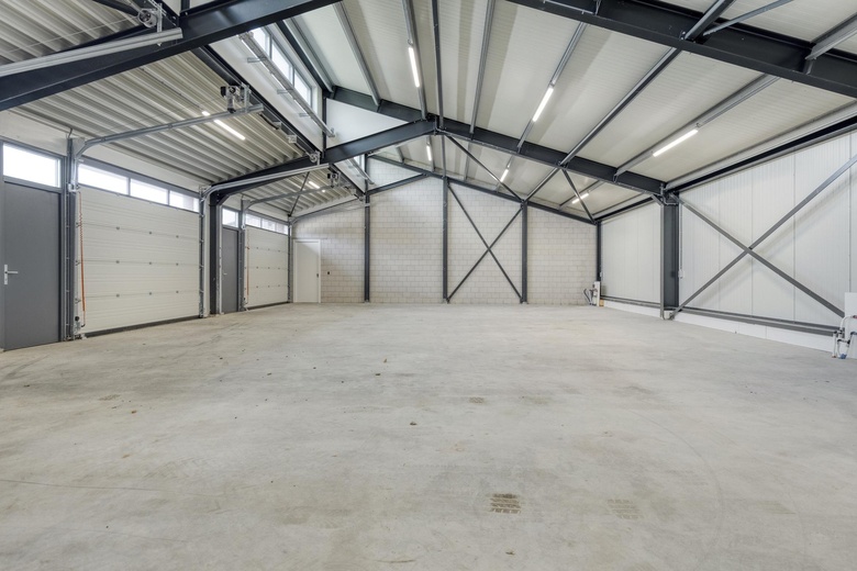 BedrijfsruimteaanKreitenmolenstraat 198<br/> inUdenhout BedrijfsruimteaanKreitenmolenstraat 198<br/> inUdenhout