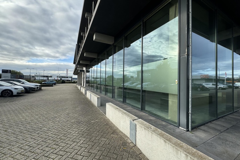WinkelruimteaanGenieweg 54<br/> inMijdrecht WinkelruimteaanGenieweg 54<br/> inMijdrecht