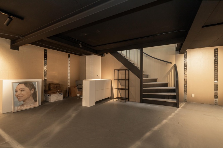 WinkelruimteaanKerksingel 27<br/> inBerkel en Rodenrijs WinkelruimteaanKerksingel 27<br/> inBerkel en Rodenrijs