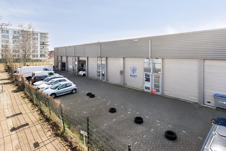 BedrijfsruimteaanTweelingenlaan 34 B<br/> inApeldoorn BedrijfsruimteaanTweelingenlaan 34 B<br/> inApeldoorn