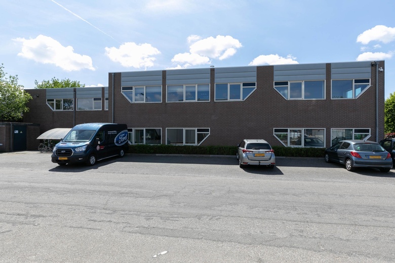 KantoorruimteaanAmbachtsweg 46<br/> inHuizen