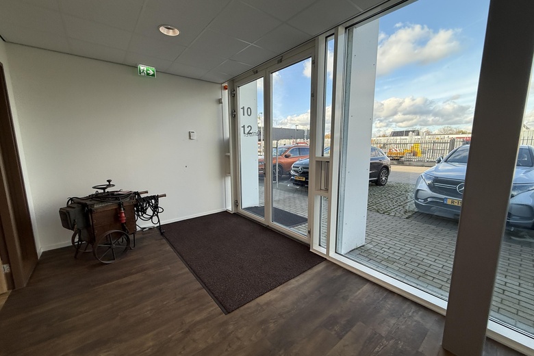 KantoorruimteaanBergen 10<br/> inBarendrecht