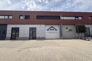 Bekijk foto 2 van Nobelstraat 4 BU3