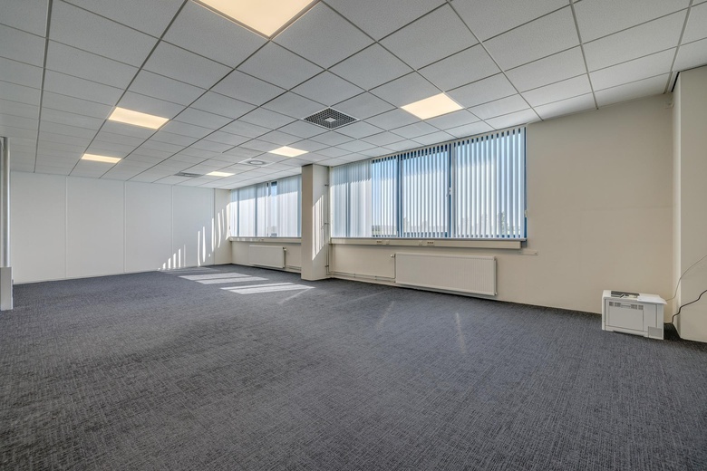 KantoorruimteaanRessenerbroek 24 a<br/> inHeteren KantoorruimteaanRessenerbroek 24 a<br/> inHeteren