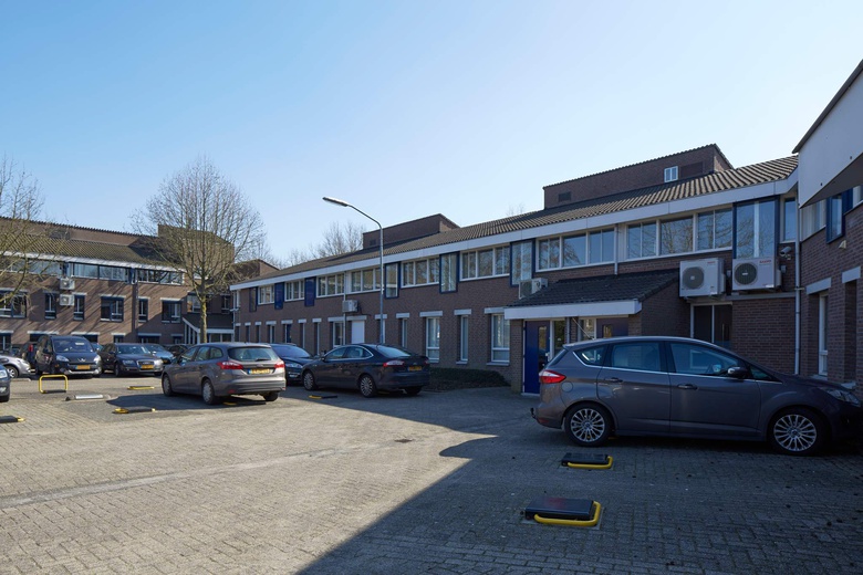 KantoorruimteaanStationsplein 3 ABCD<br/> inRosmalen KantoorruimteaanStationsplein 3 ABCD<br/> inRosmalen