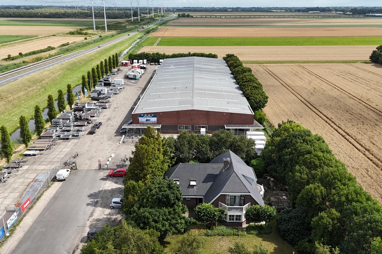 BedrijfsruimteaanVenneperweg 1037 B<br/> inNieuw-Vennep