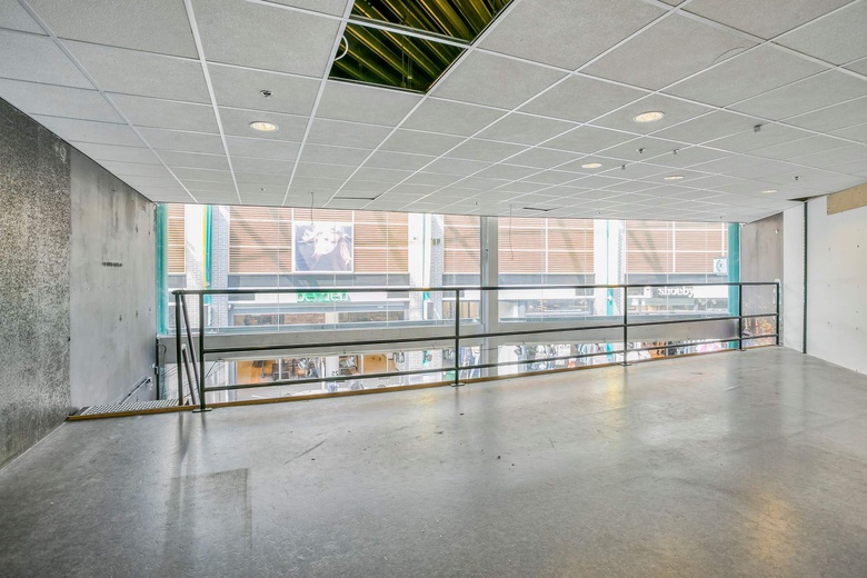 WinkelruimteaanWinkelcentrum ROERCENTER 0 ong<br/> inRoermond WinkelruimteaanWinkelcentrum ROERCENTER 0 ong<br/> inRoermond
