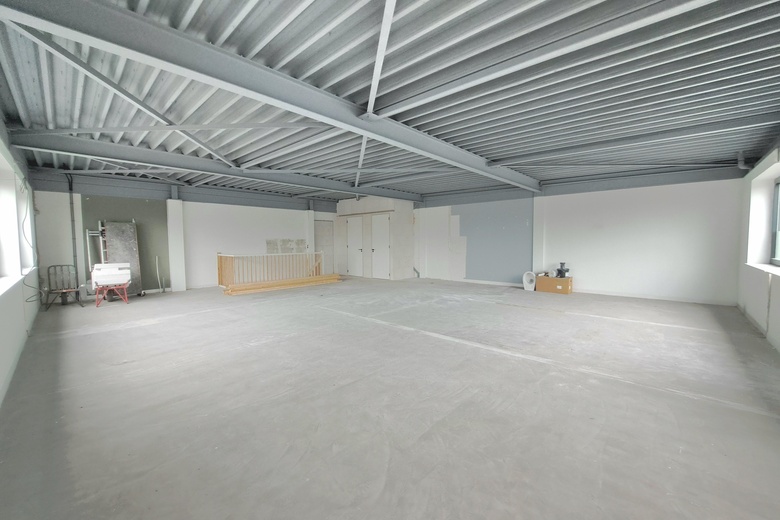 BedrijfsruimteaanVlasakker 27<br/> inMontfoort BedrijfsruimteaanVlasakker 27<br/> inMontfoort