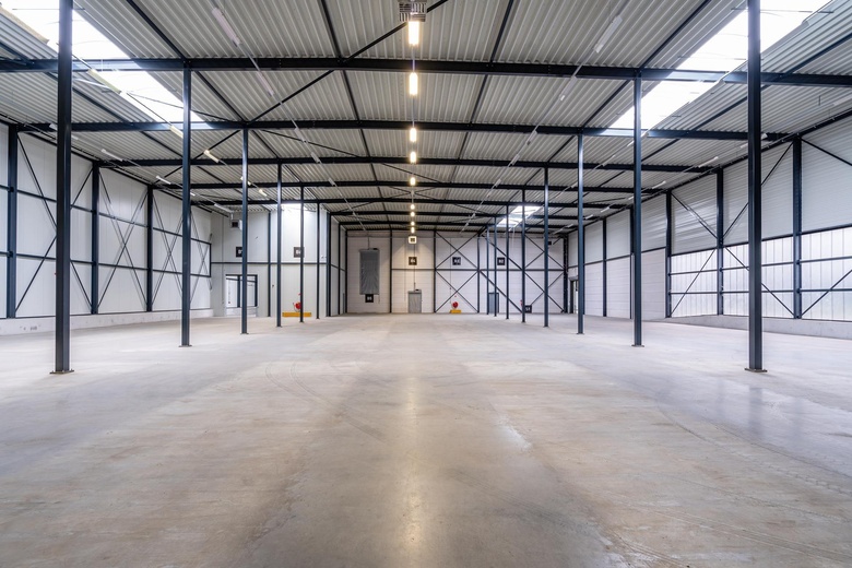 BedrijfsruimteaanTweelingenlaan 17<br/> inApeldoorn BedrijfsruimteaanTweelingenlaan 17<br/> inApeldoorn
