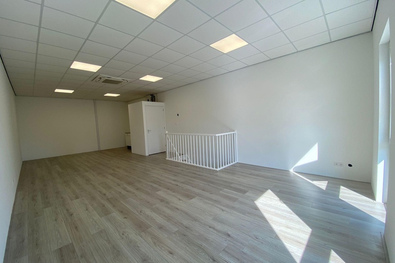 BedrijfsruimteaanMicrofoonstraat 82<br/> inAlmere