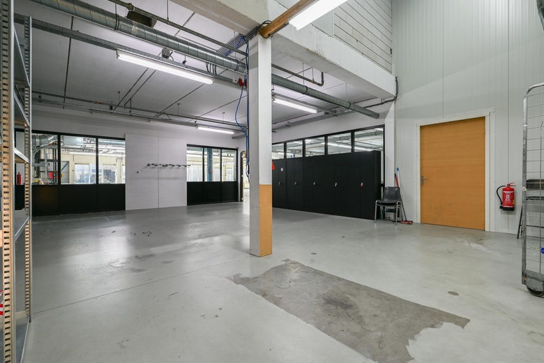 BedrijfsruimteaanVoltastraat 24<br/> inBarneveld BedrijfsruimteaanVoltastraat 24<br/> inBarneveld