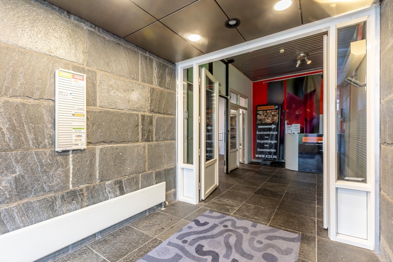 Bedrijfsruimte Rotterdam - Dovenetelstraat 25 - Foto 11