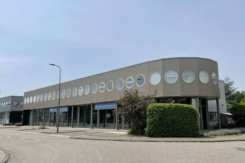 Bekijk foto Bedrijfsruimte aan de Eglantierbaan 93 in Capelle