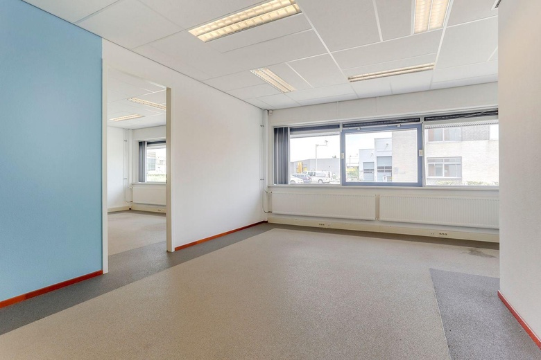BedrijfsruimteaanBuskesdries 1<br/> inAndelst BedrijfsruimteaanBuskesdries 1<br/> inAndelst
