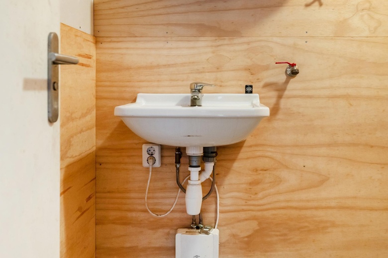 BedrijfsruimteaanAmsterdamseweg 15 f<br/> inUithoorn