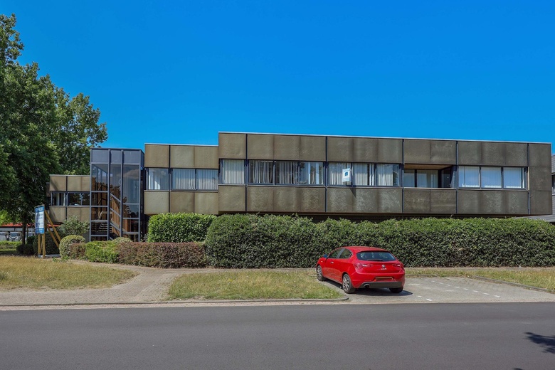 BedrijfsruimteaanDe Steiger 215<br/> inAlmere