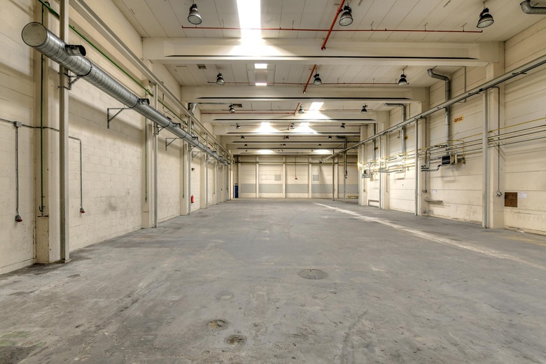 BedrijfsruimteaanIndustriedwarsweg 7<br/> inEtten-Leur BedrijfsruimteaanIndustriedwarsweg 7<br/> inEtten-Leur