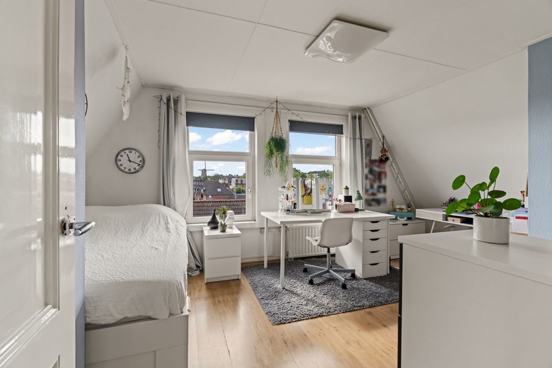WinkelruimteaanZuidvliet 9<br/> inMaassluis WinkelruimteaanZuidvliet 9<br/> inMaassluis