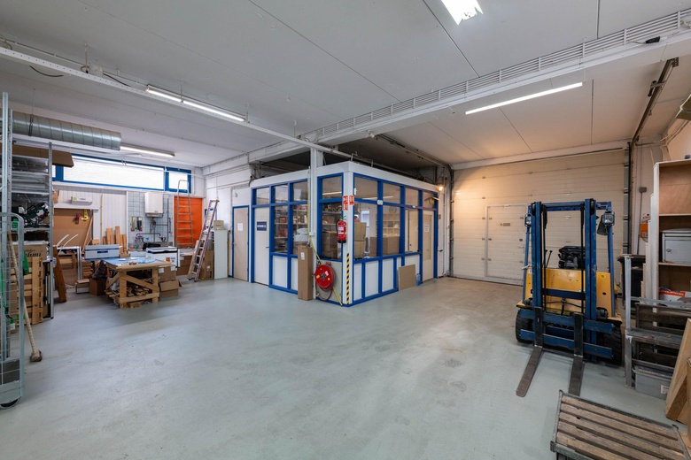 BedrijfsruimteaanNachtschadestraat 16<br/> inRotterdam