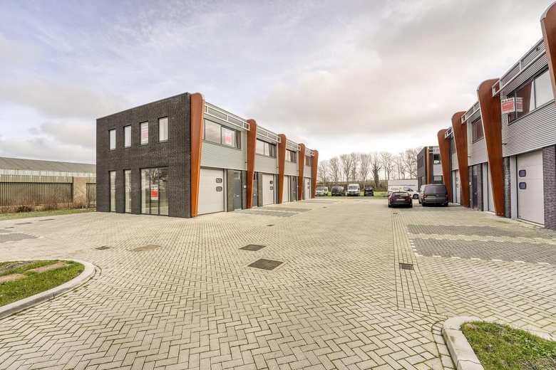 BedrijfsruimteaanRijksstraatweg 38 t<br/> inSassenheim BedrijfsruimteaanRijksstraatweg 38 t<br/> inSassenheim