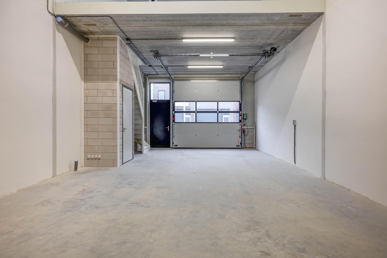 BedrijfsruimteaanSteenfabriekstraat 19 - 39<br/> inBergambacht BedrijfsruimteaanSteenfabriekstraat 19 - 39<br/> inBergambacht