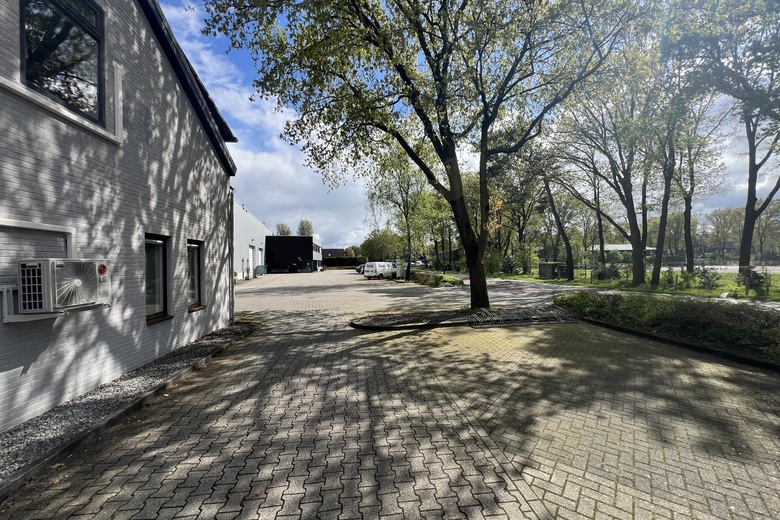 KantoorruimteaanKalkoenweg 40<br/> inErmelo KantoorruimteaanKalkoenweg 40<br/> inErmelo