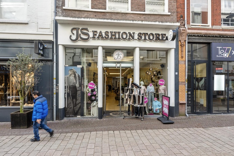 Bekijk foto Winkelruimte aan de Rijnstraat 44 in Arnhem