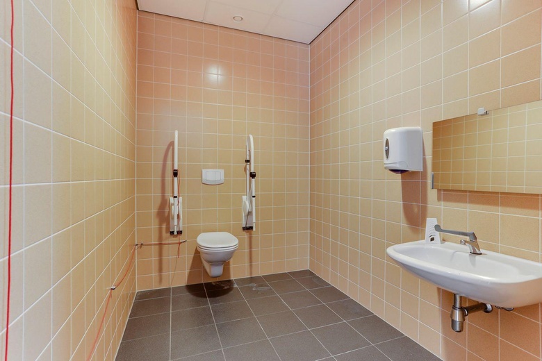 BedrijfsruimteaanBuskesdries 1<br/> inAndelst BedrijfsruimteaanBuskesdries 1<br/> inAndelst