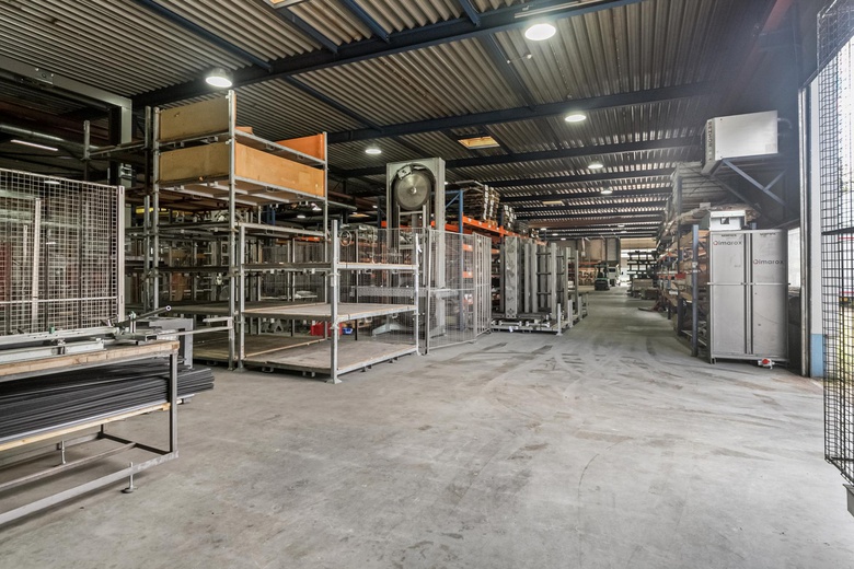 BedrijfsruimteaanVan Leeuwenhoekstraat 32<br/> inHarderwijk BedrijfsruimteaanVan Leeuwenhoekstraat 32<br/> inHarderwijk