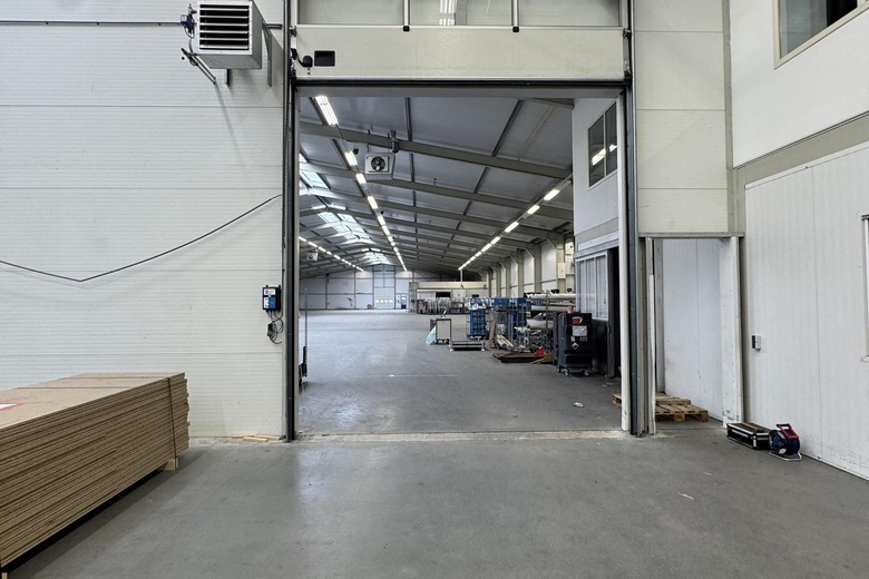 BedrijfsruimteaanLegmeerdijk 169 C<br/> inAalsmeer BedrijfsruimteaanLegmeerdijk 169 C<br/> inAalsmeer