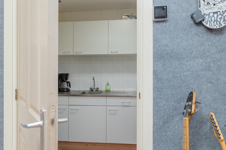 BedrijfsruimteaanAchthovenerweg 17 H<br/> inLeiderdorp