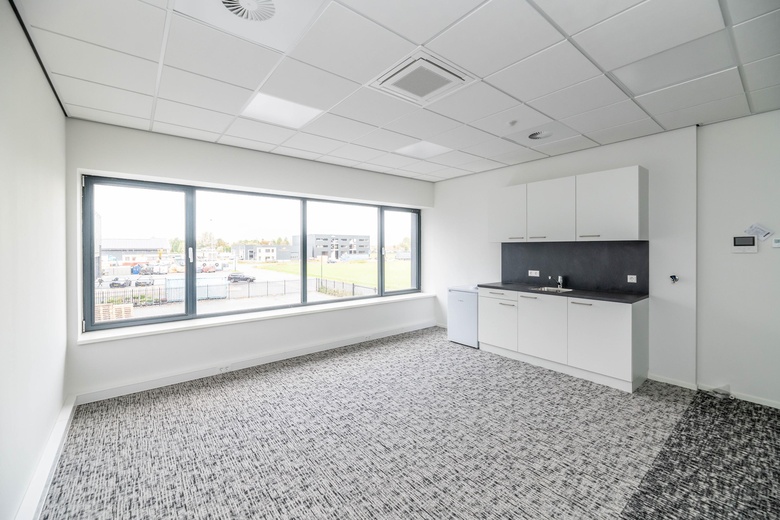 KantoorruimteaanVerre weide 5<br/> inVeen KantoorruimteaanVerre weide 5<br/> inVeen