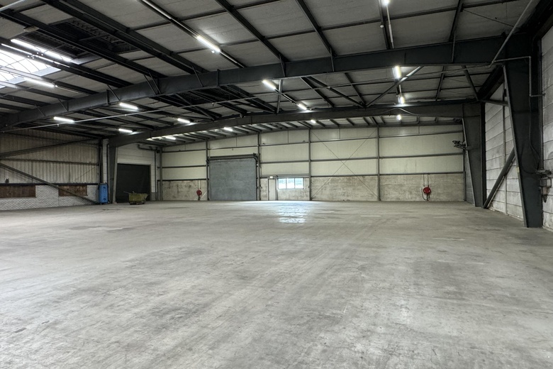 BedrijfsruimteaanBunsenstraat 72<br/> inDordrecht