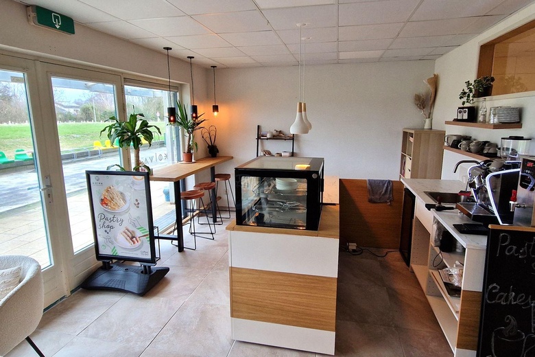 WinkelruimteaanZeeweg 63<br/> inSint Maartensvlotbrug