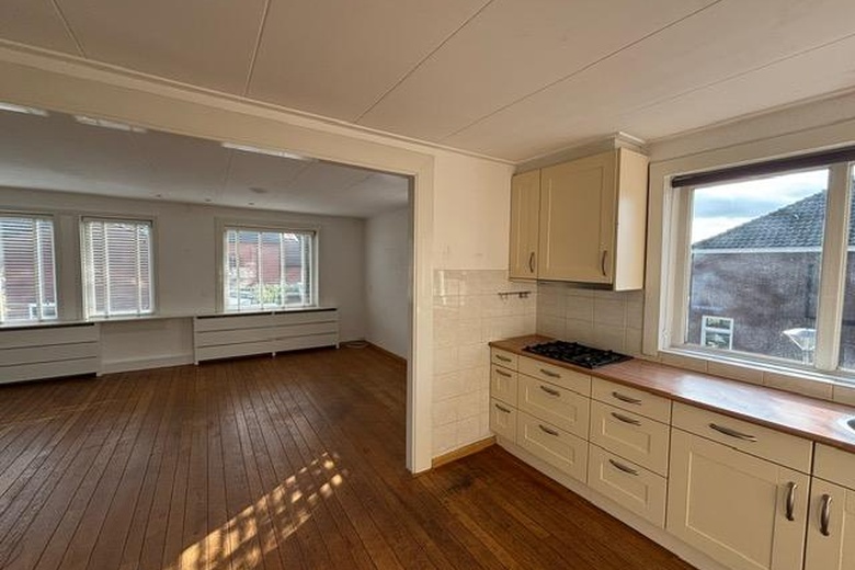 BedrijfsruimteaanTolstraat 8<br/> inEnschede