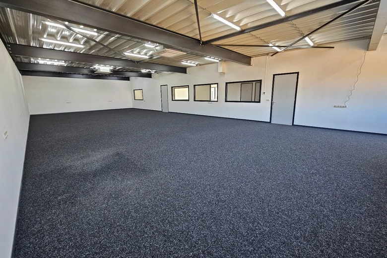BedrijfsruimteaanSchepelstraat 47<br/> inRoermond BedrijfsruimteaanSchepelstraat 47<br/> inRoermond