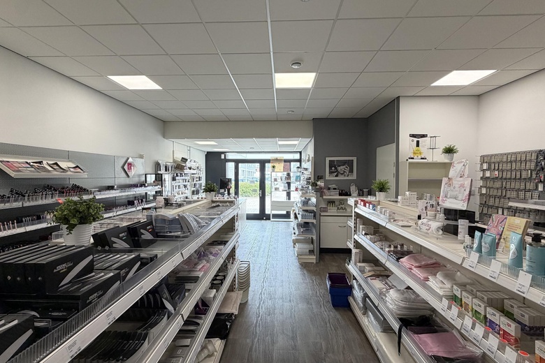 BedrijfsruimteaanFrankweg 29<br/> inNieuw-Vennep