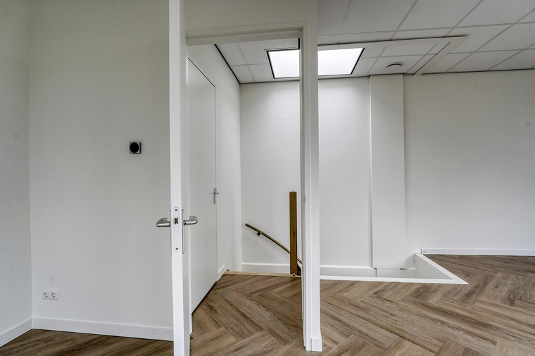 KantoorruimteaanFloris Versterlaan 60 B<br/> inLeiden