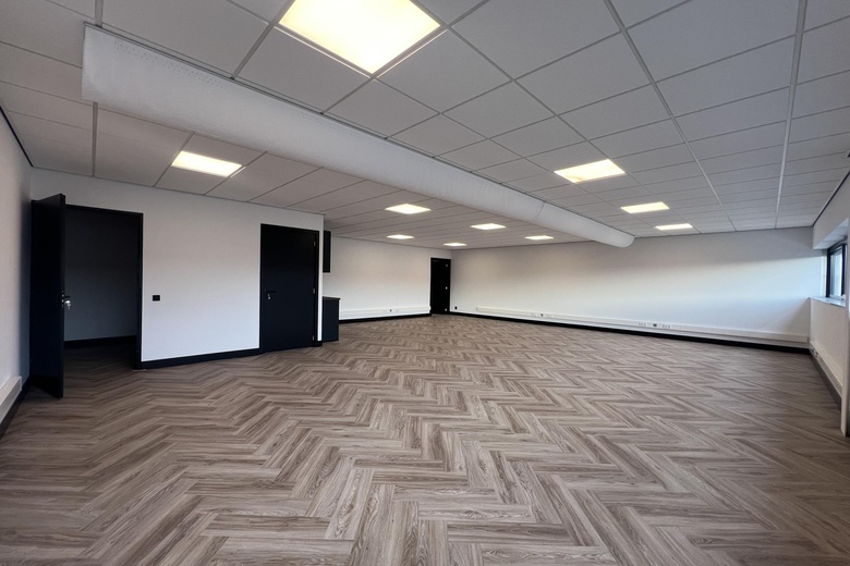 BedrijfsruimteaanHet Tasveld 7<br/> inHendrik-Ido-Ambacht