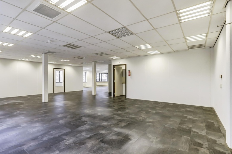 KantoorruimteaanToekanweg 2<br/> inSchiphol KantoorruimteaanToekanweg 2<br/> inSchiphol