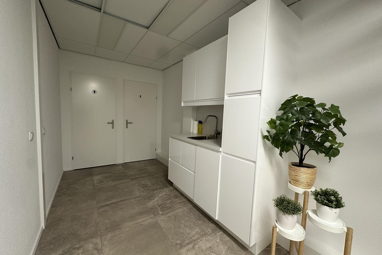 KantoorruimteaanKraaivenstraat 38 16<br/> inTilburg KantoorruimteaanKraaivenstraat 38 16<br/> inTilburg