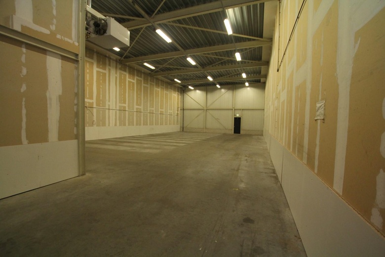 BedrijfsruimteaanZwaalweg 7<br/> inBarendrecht