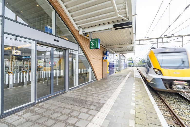 WinkelruimteaanStationsplein 6<br/> inHilversum WinkelruimteaanStationsplein 6<br/> inHilversum