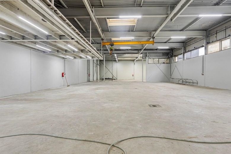 BedrijfsruimteaanMarconistraat 20<br/> inVlaardingen BedrijfsruimteaanMarconistraat 20<br/> inVlaardingen