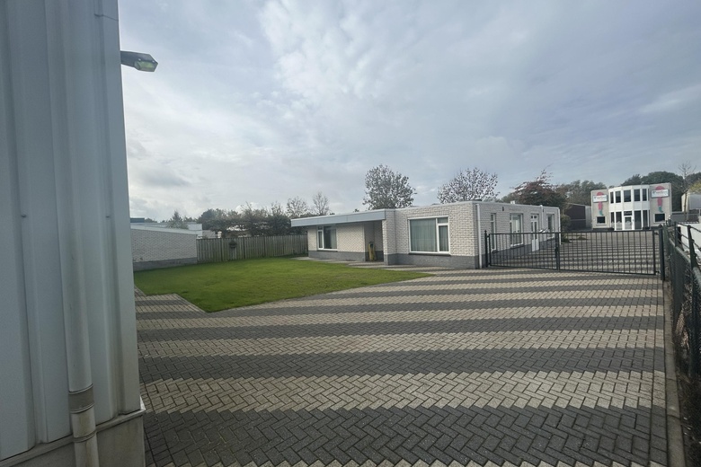 BedrijfsruimteaanDommelstraat 23<br/> inOss