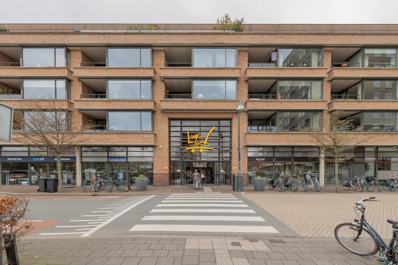 WinkelruimteaanLange Voort 2 I<br/> inOegstgeest